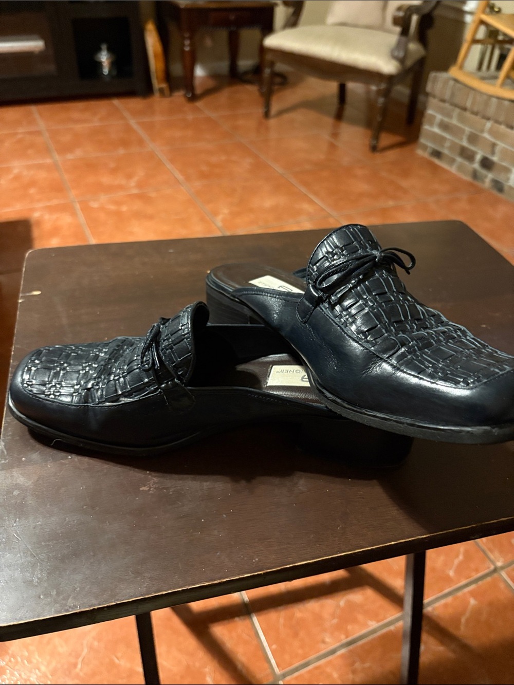 Etienne Aigner Black Woven Leather Slip-On Loafers - Picture 4 of 4